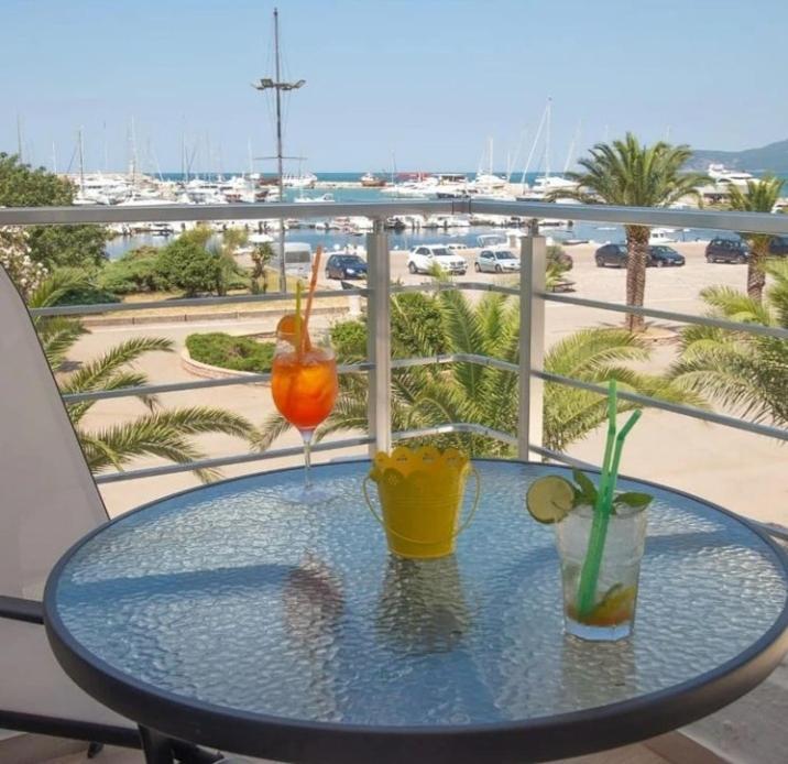 Passerella Apartments Bar Luaran gambar